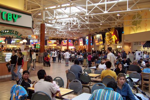 Bay Area Mall (palo-alto_100_7861.jpg) wird geladen. Eindrucksvolle Fotos von der Westküste Amerikas erwarten Sie.